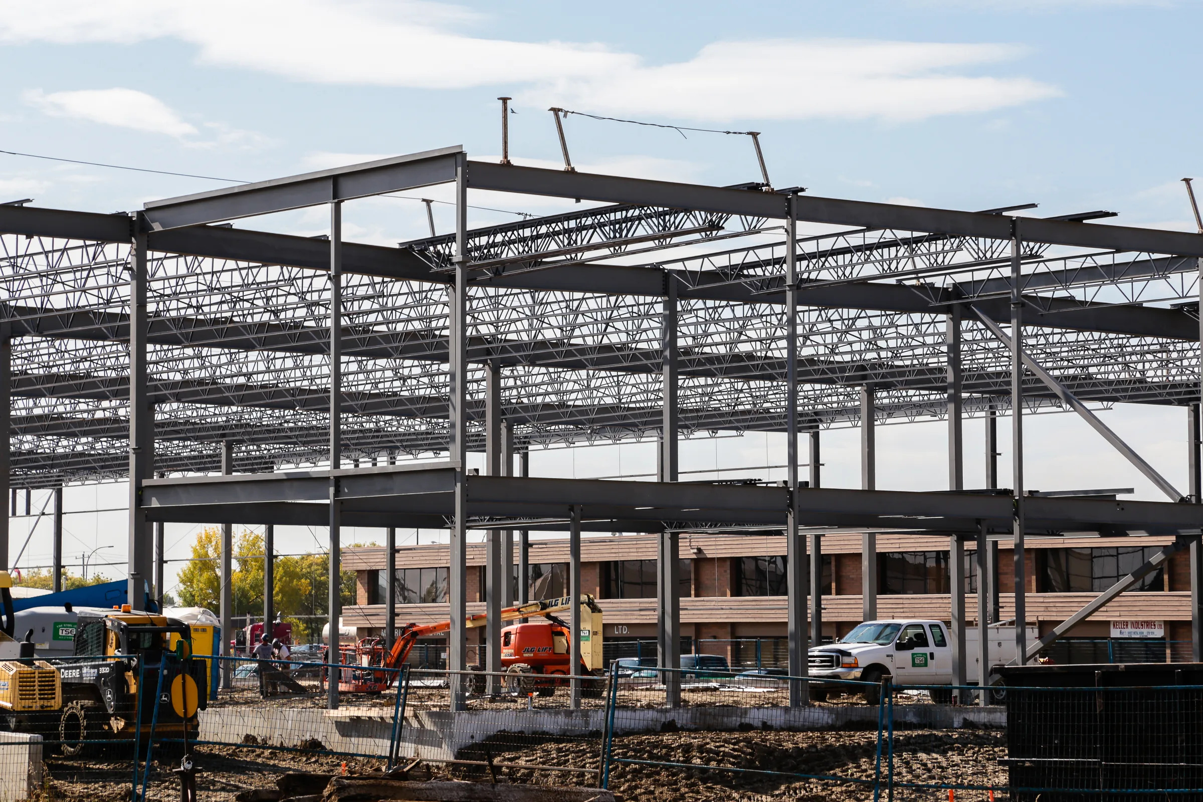 Multi-storey industrial steel erection
