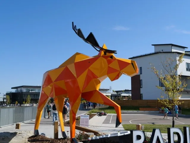 Steel moose sculpture, Radio Park